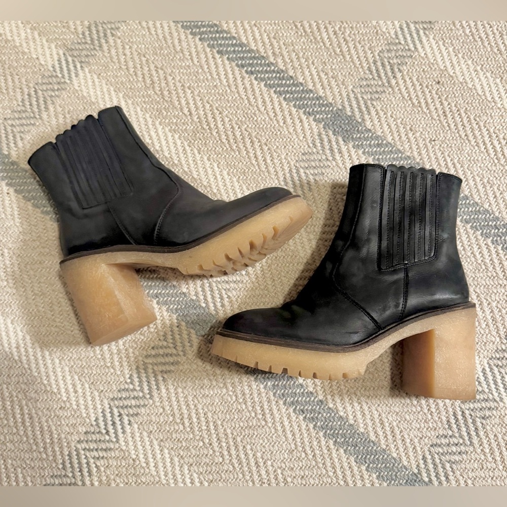 Free People | James Black Leather Chelsea Boots Chunky Sole | Women’s Size 38